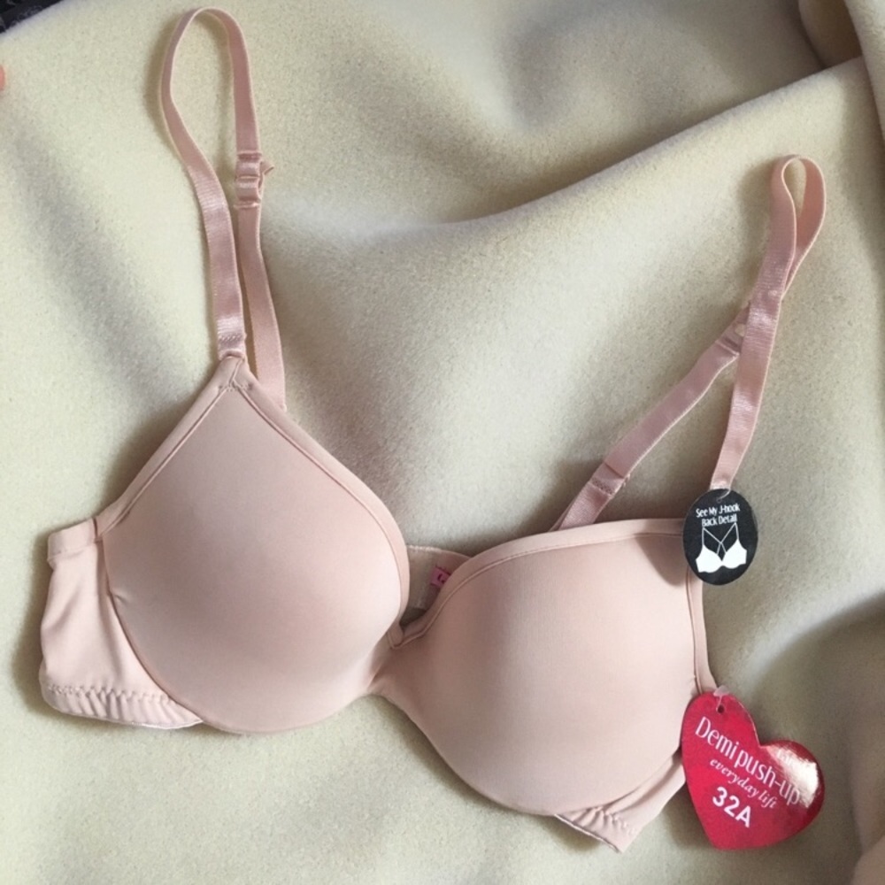 Demi push up nude bra